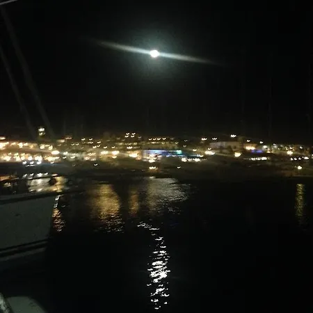 Velero En Lanzarote Ramirez Bateau-hôtel Playa Blanca (Lanzarote)