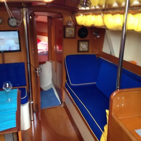 Velero En Lanzarote Ramirez Bateau-hôtel *